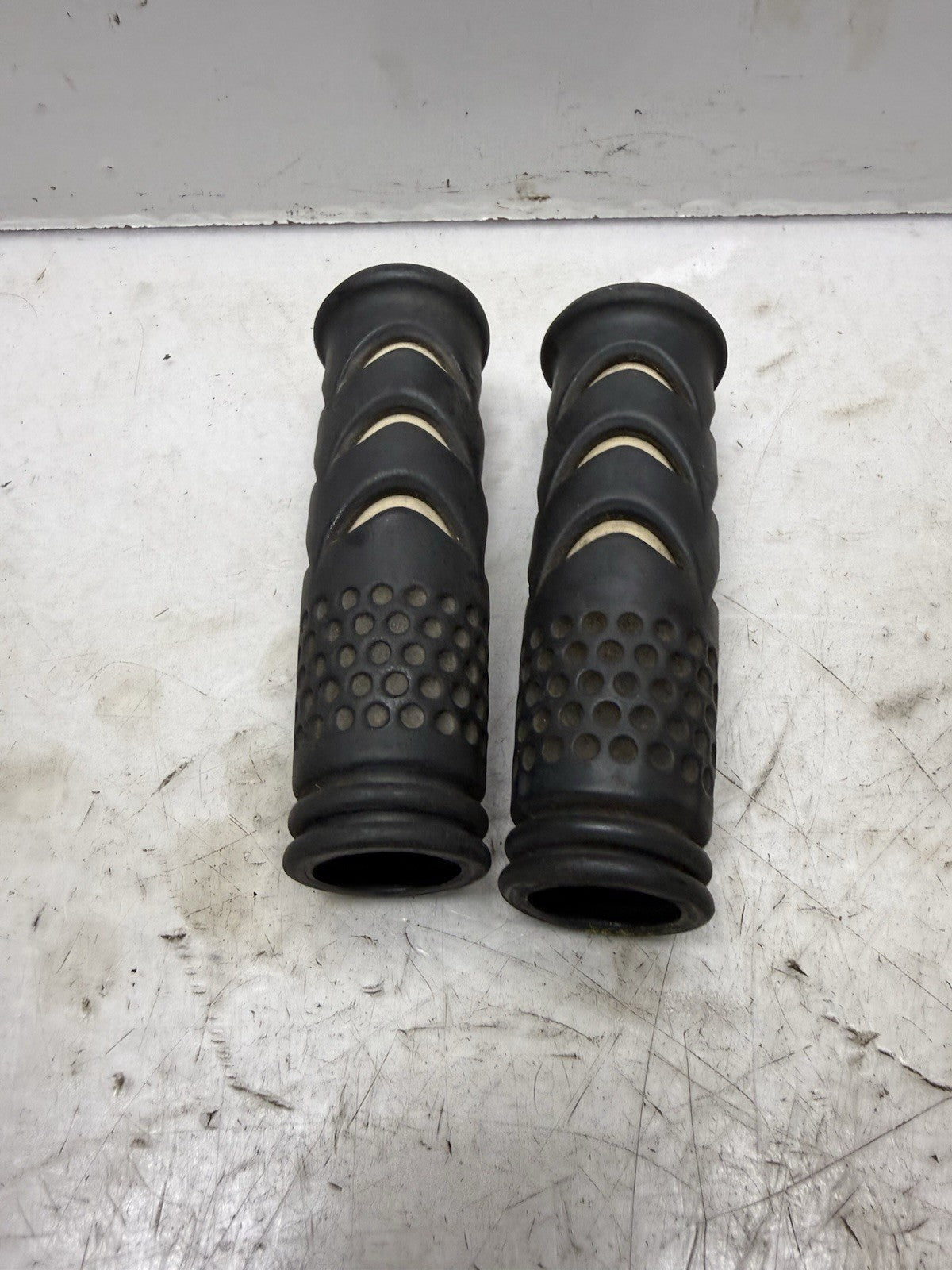 2003-2004 Sea-Doo GTX LTD OEM Handle Grip Set 277001130