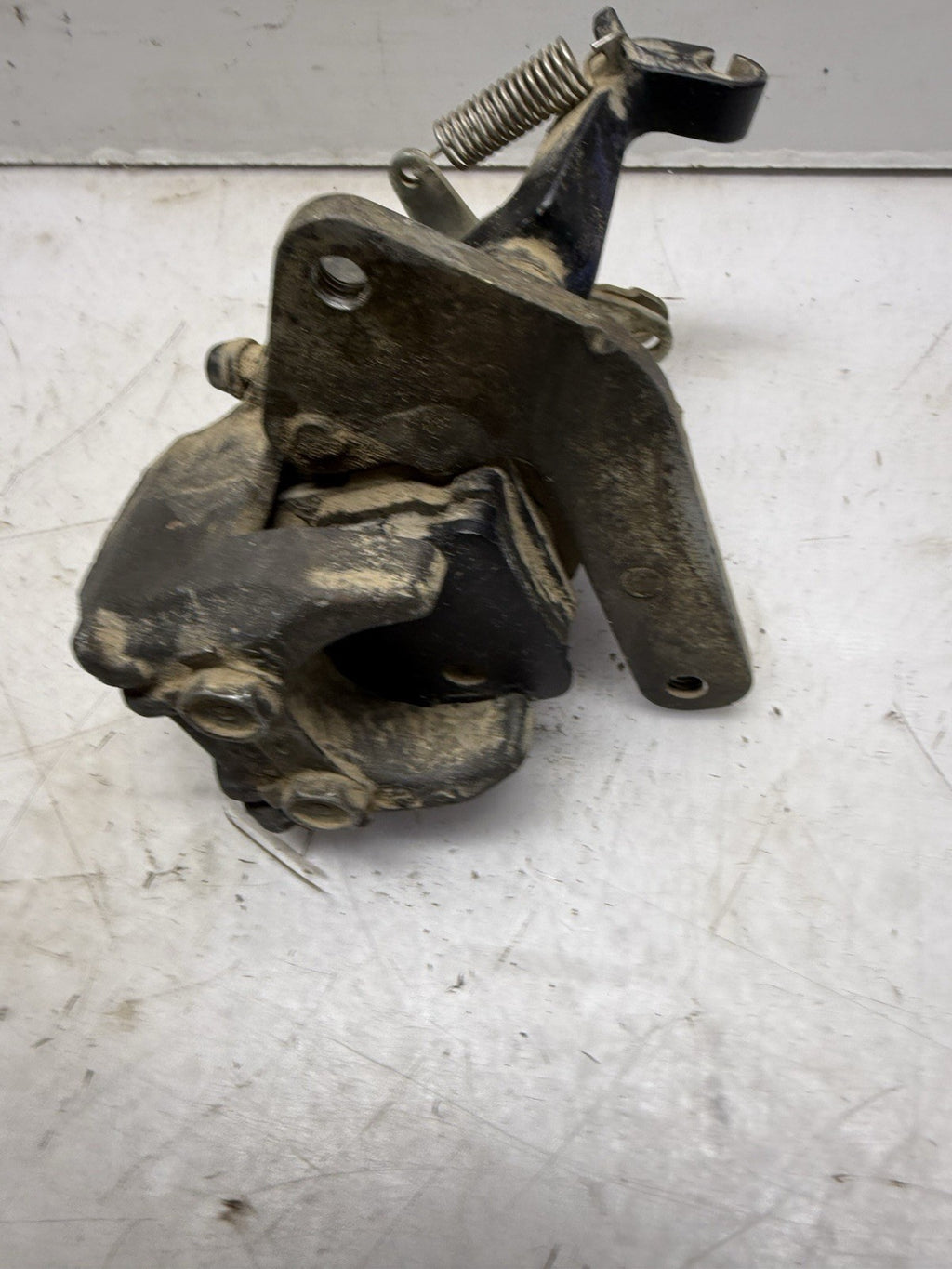GOOD 1987-2006 Yamaha Banshee YFZ 350 OEM Rear Brake Caliper 1UY-2580W-02-00