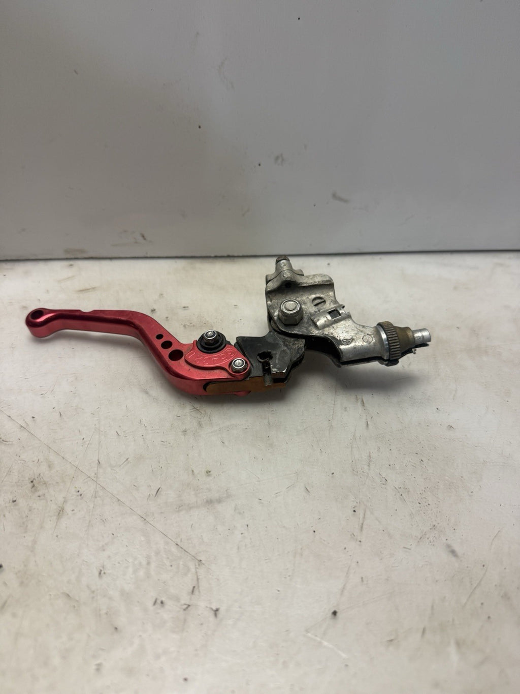 2004-2009 Yamaha YFZ450 OEM Clutch Lever Holder w/ Aftermarket Lever