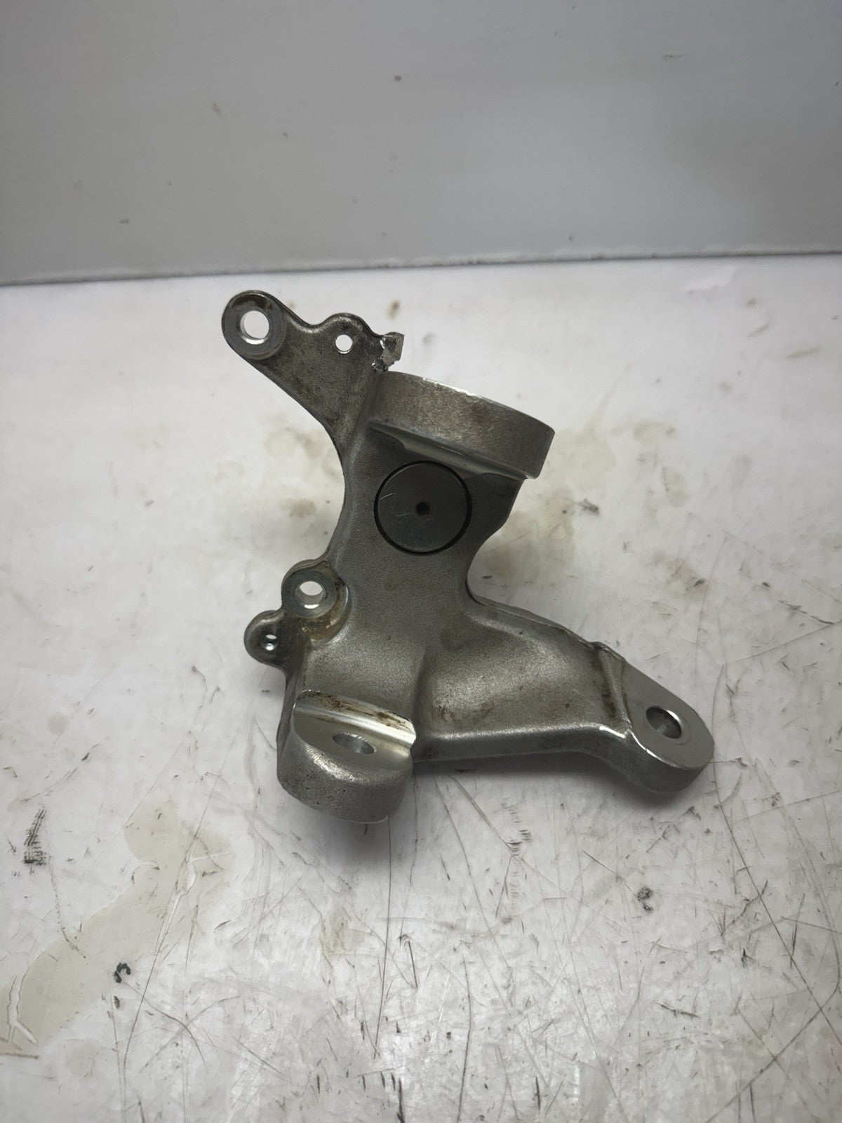 2003-2007 Suzuki Quadsport Z400 LTZ400 OEM FRONT LEFT STEERING KNUCKLE