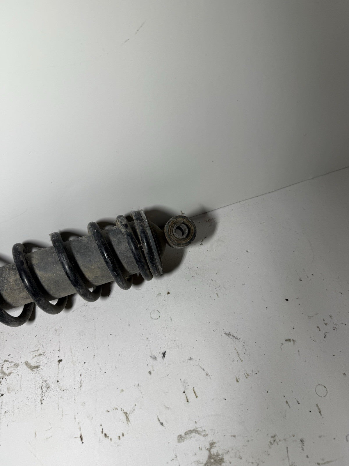 2005-2007 Yamaha YFM450 Kodiak Grizzly 450 OEM Rear Shock Absorber Damper Spring