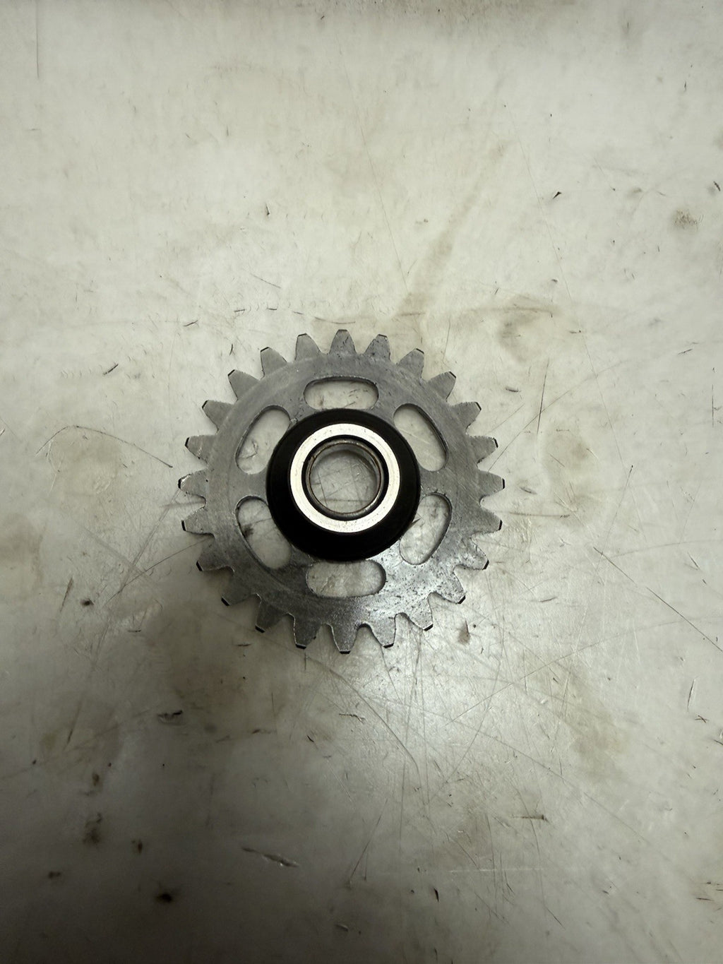 2003-2013 YAMAHA YFZ 450 OEM OIL PUMP IDLER GEAR 5TA-13341-00-00