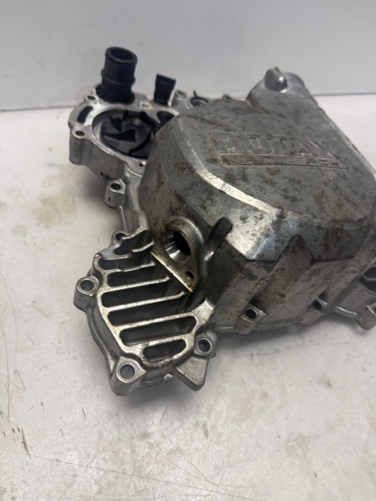 2014-2026 Sea-Doo SPARK Trixx 900 OEM Stator Magneto Housing Cover 420911052