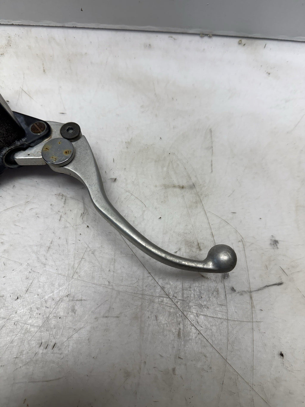 1989-2006 Suzuki Katana GSX600F OEM Front Brake Master Cylinder W/ Lever