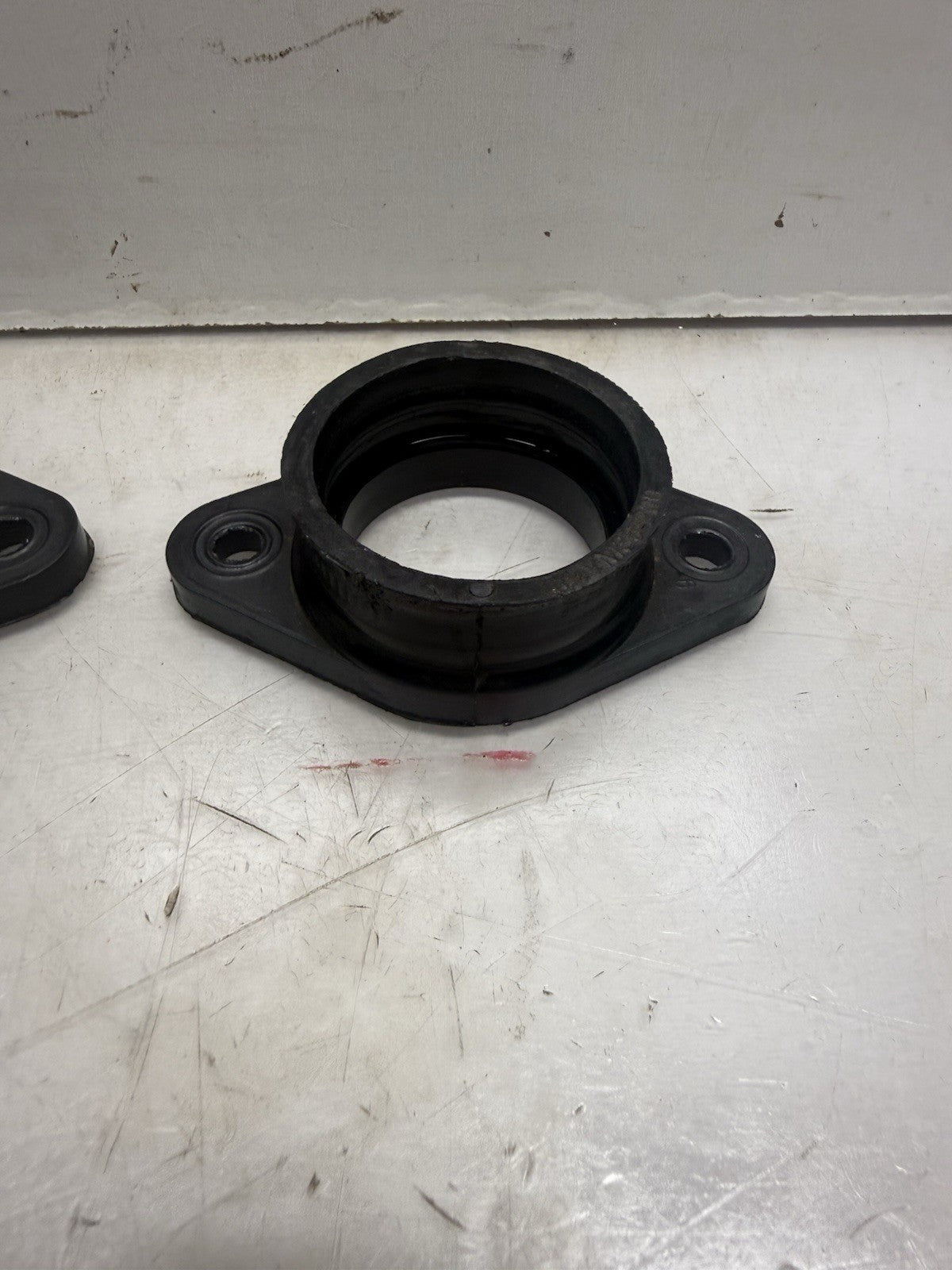 Yamaha Banshee Chariot 36-41mm Crossover Intake Billet Adapter Ass’y