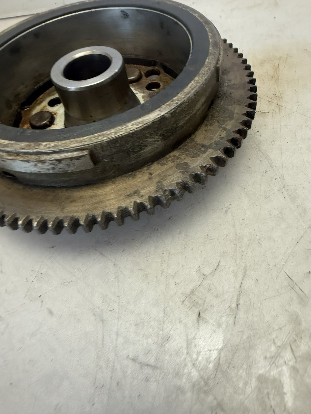1994-1995 POLARIS SLT 750 SL 750 OEM FLYWHEEL ROTOR HUB 3240215