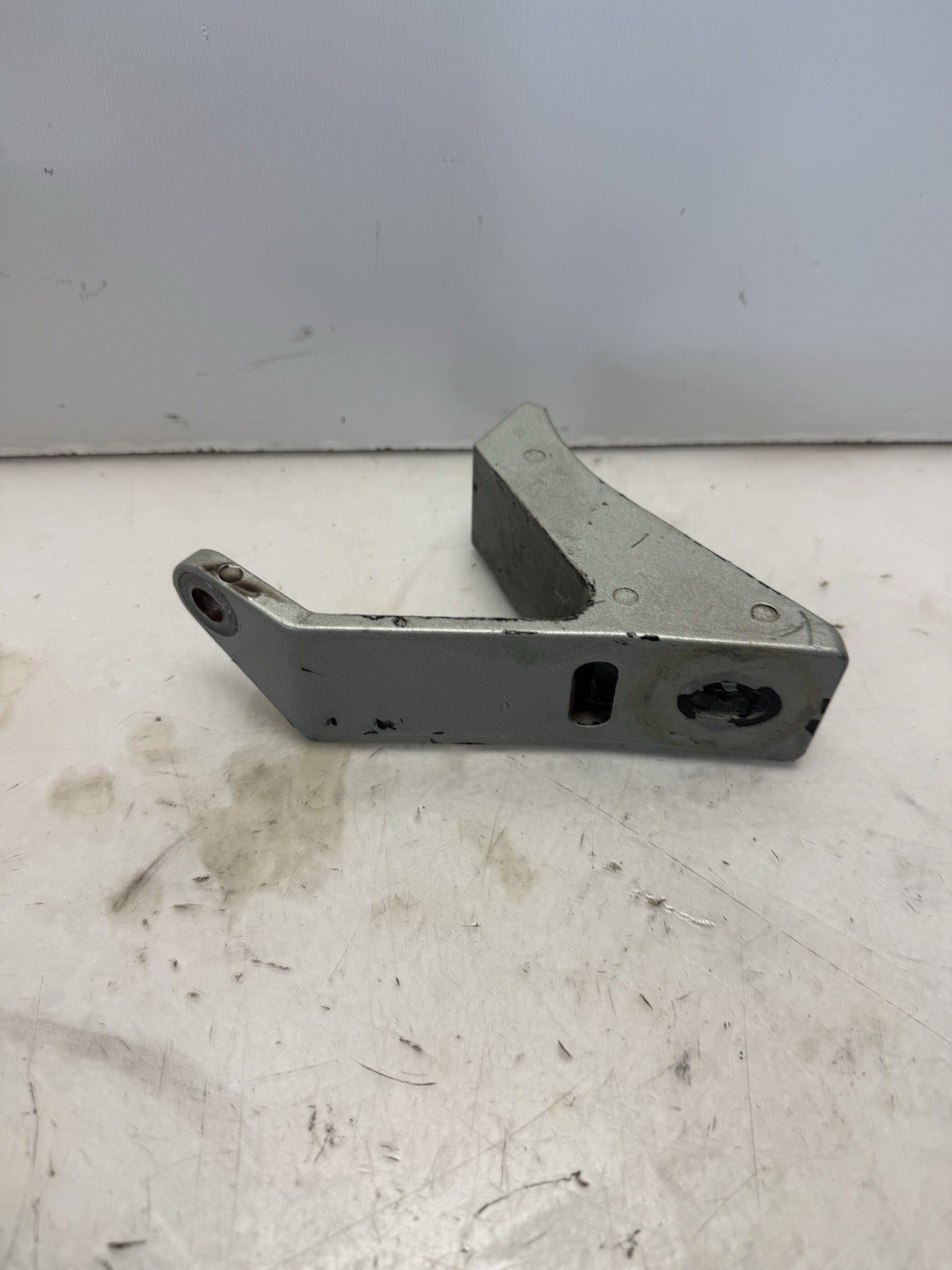 1997-2003 Sea-Doo GTI GS 720 OEM Left LH Engine Mount 270000181