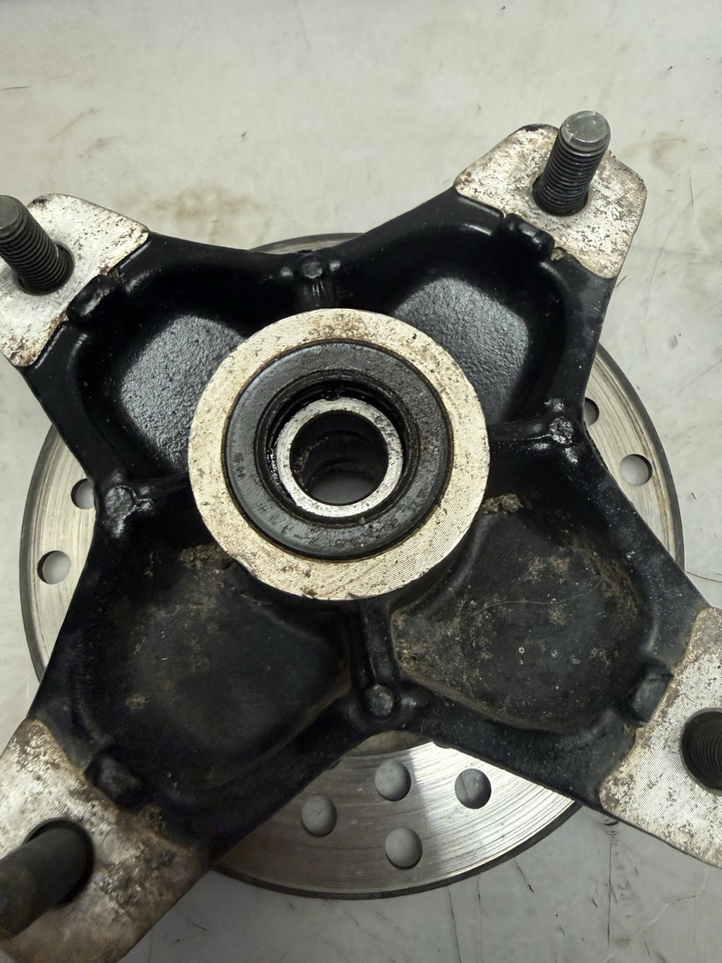 2001-2005 Yamaha YFZ450 Raptor 660R OEM Front Wheel Hub w/ Brake Disc