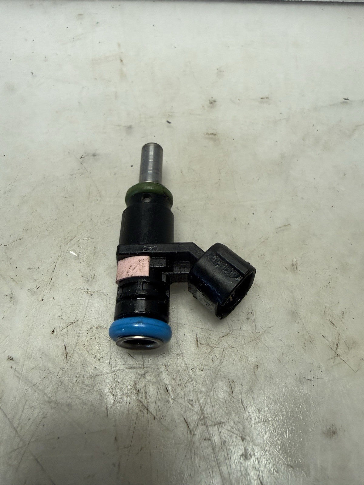 2014-2018 Sea-Doo SPARK Trixx 900 OEM Gas Fuel Injector 420874838 420874847
