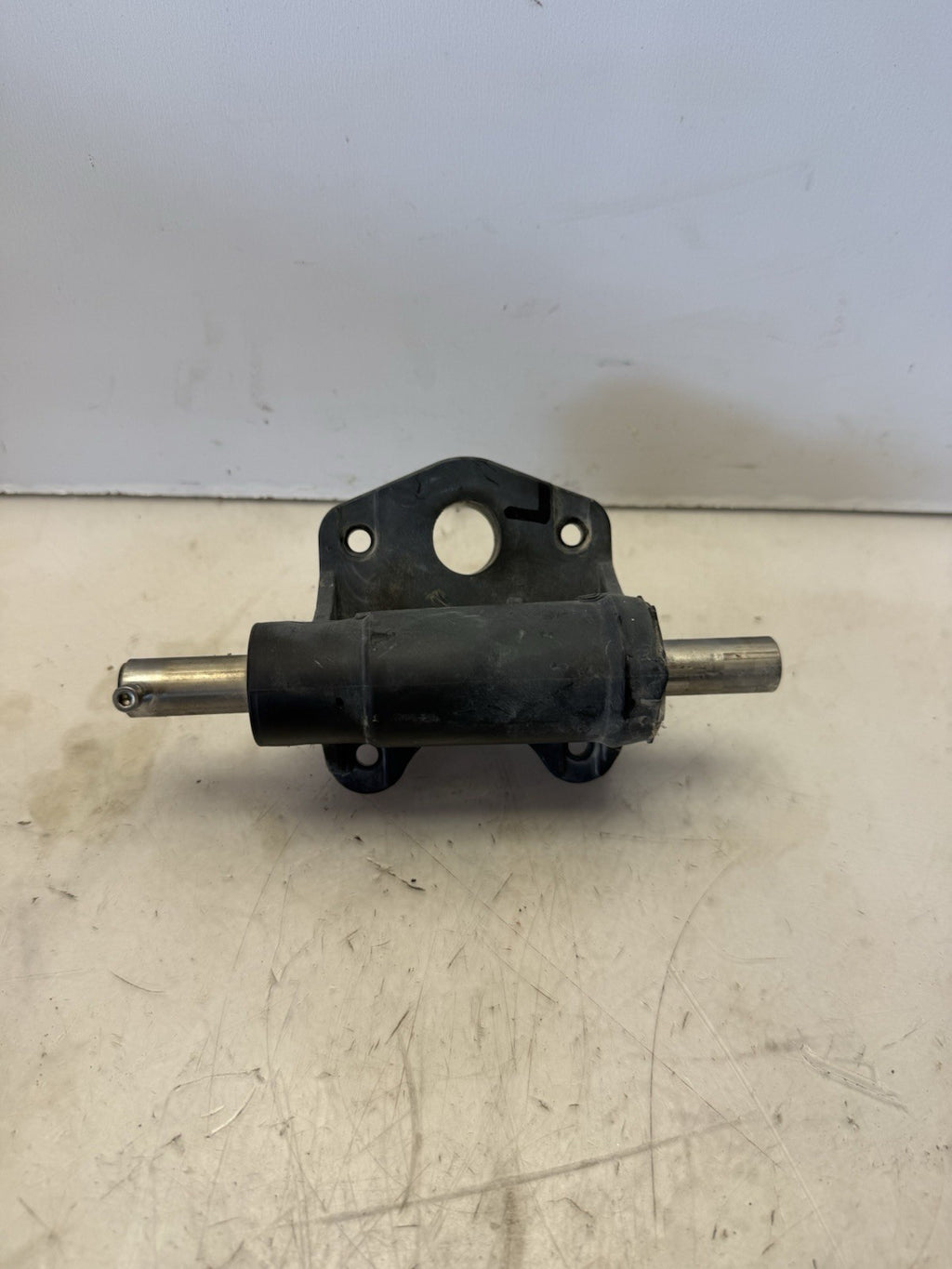 2004-2006 Sea-Doo OEM LH Left Hand Steering Cylinder Ass'y GTX RXT 4-TEC