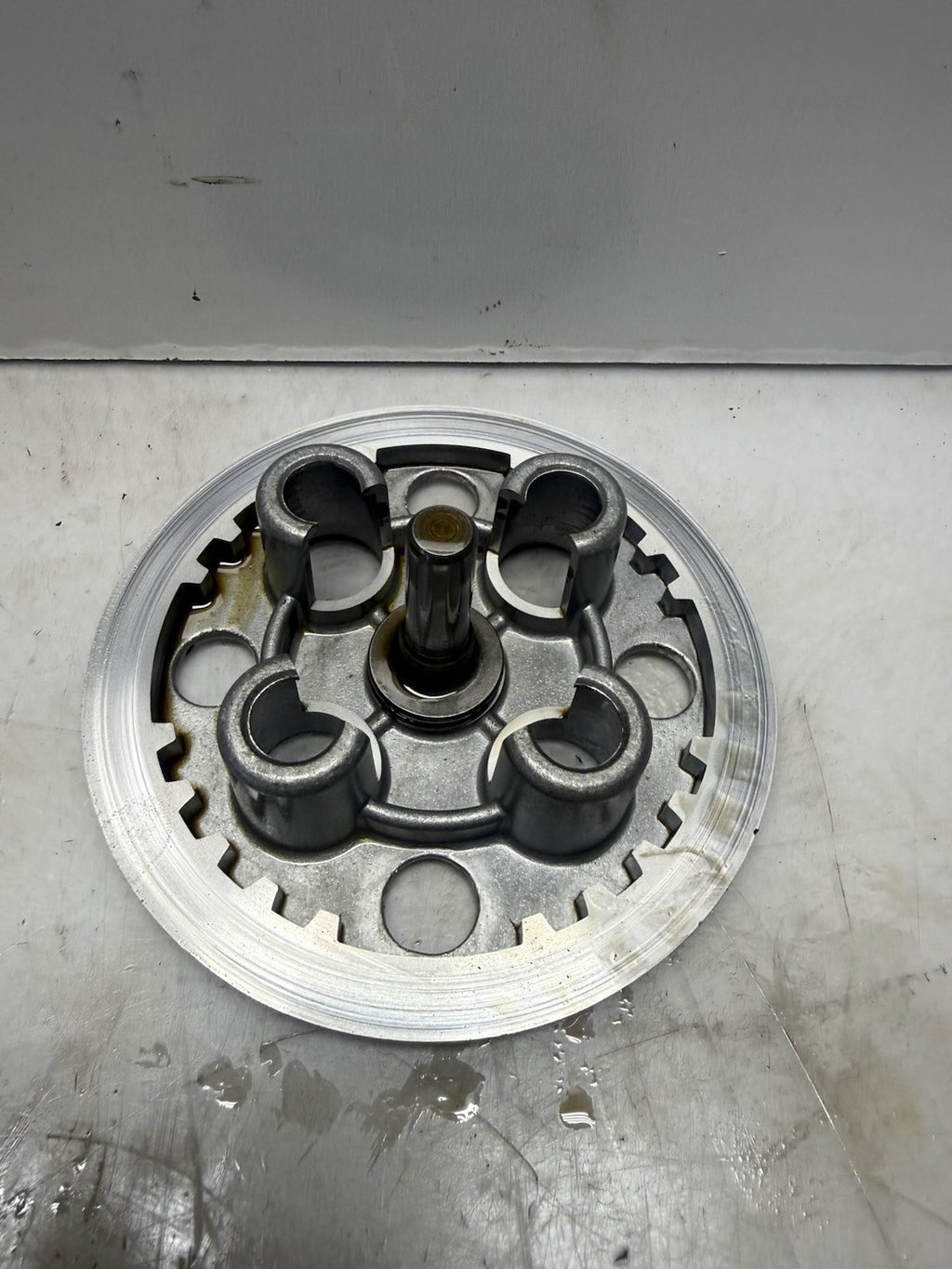 1996-2006 Suzuki GSX600F Katana OEM Clutch Basket Ass’y