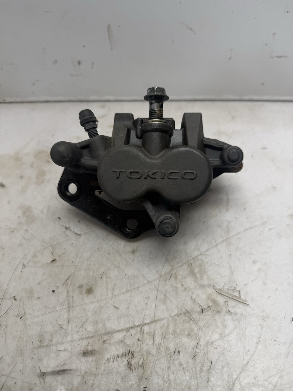 Suzuki GSX600F OEM Front Right Brake Caliper