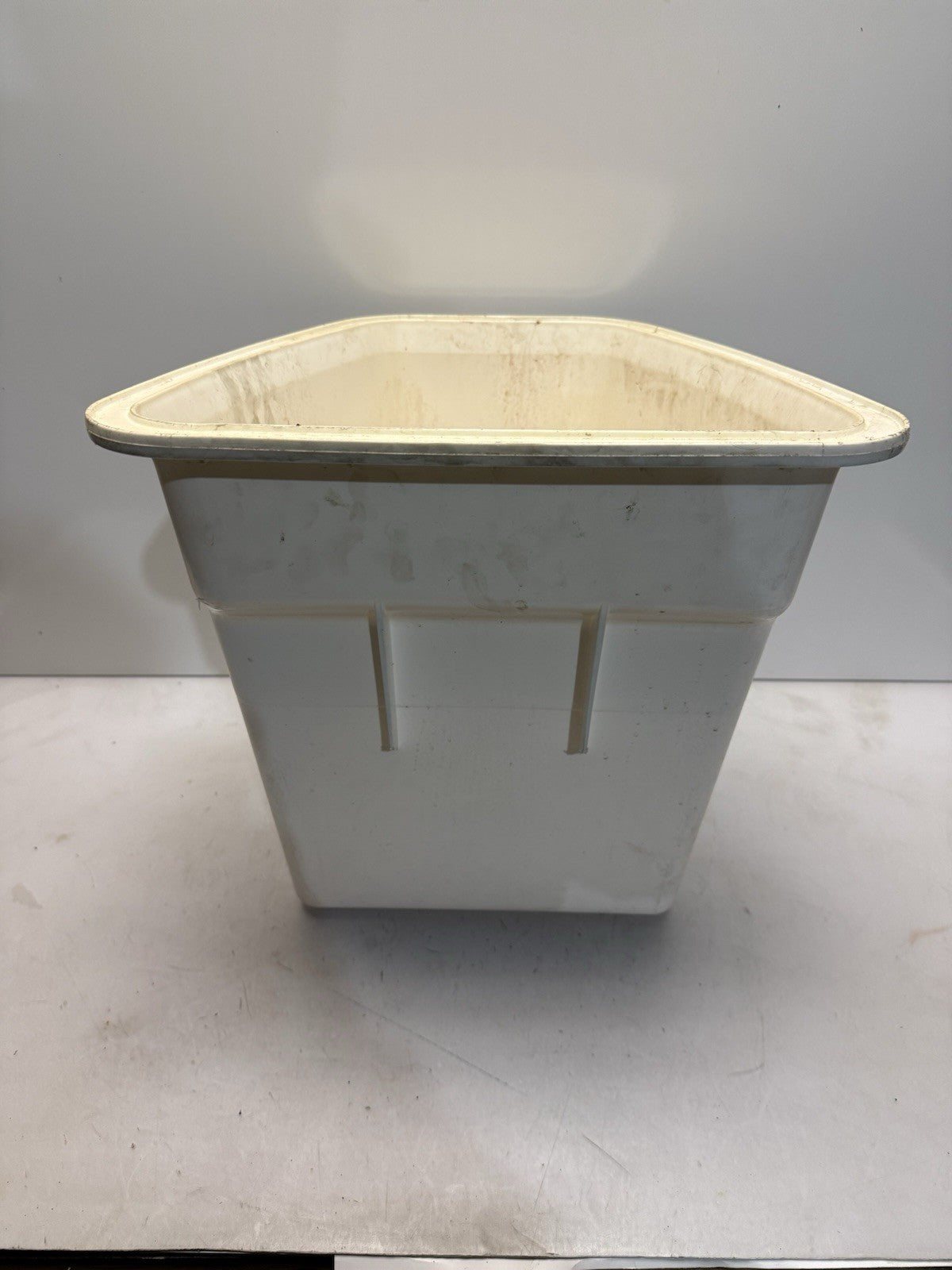 2000-2011 Sea-Doo RXP 215 / RXP-X 255 OEM Front Storage Container 269500691