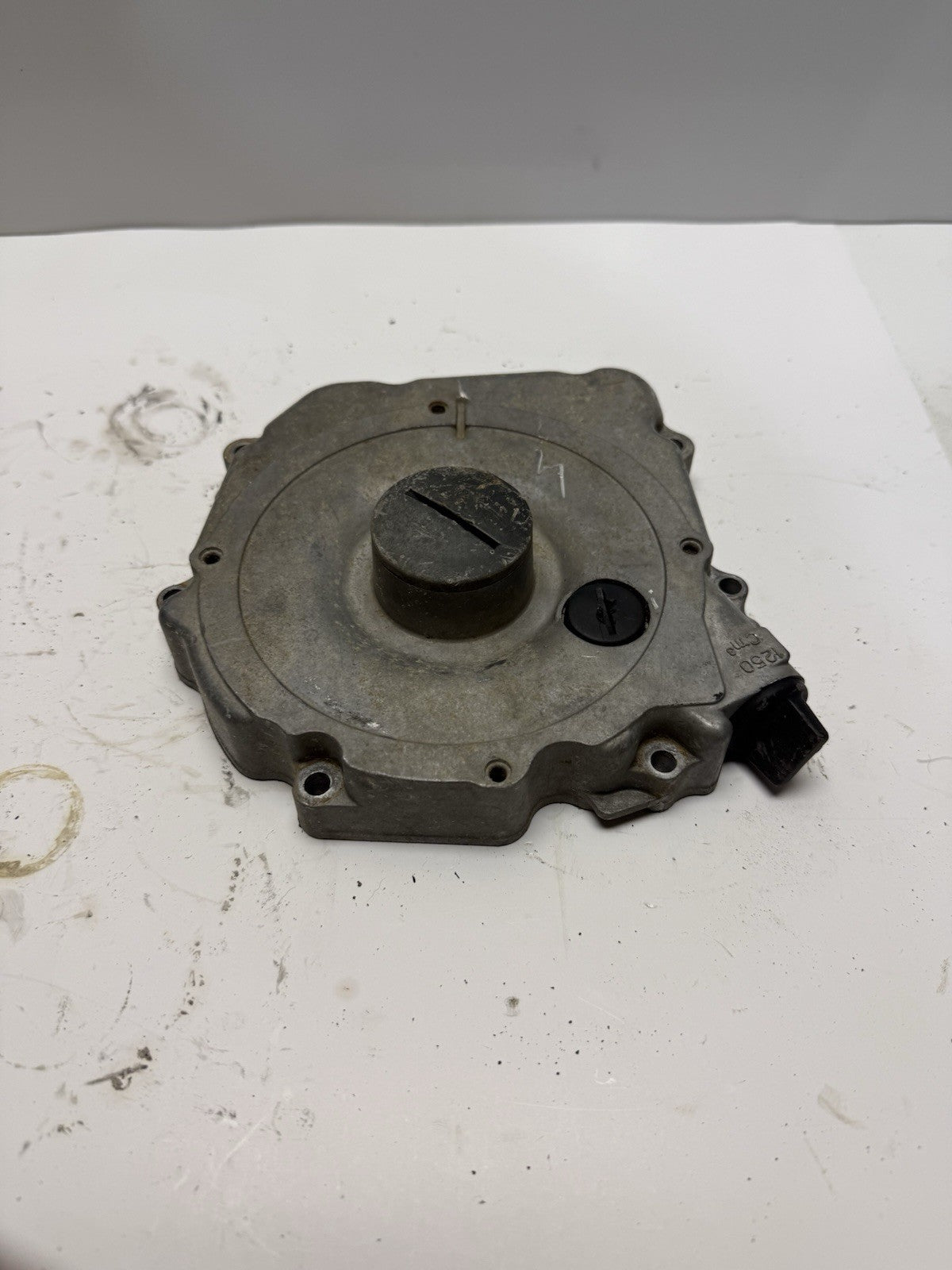 1989 Yamaha Breeze 125 ATV Stator Side Motor Engine Cover (121/11) 