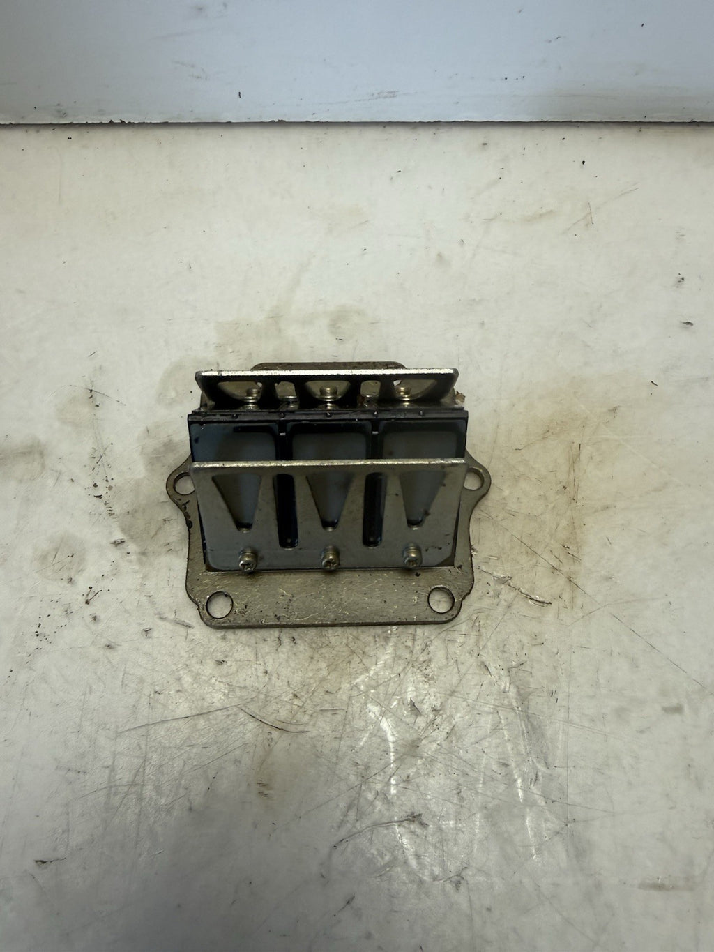 1992-1997 POLARIS SL SLX SLT 650 750 780 OEM REED VALVE ASSEMBLY & STUFFER