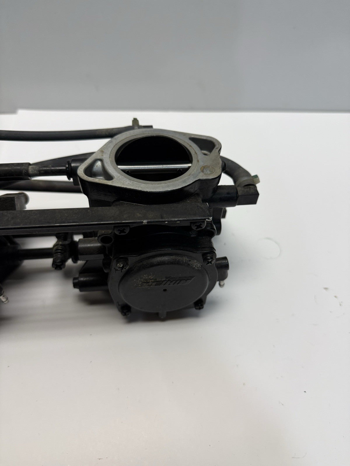 1999 POLARIS GENESIS 1200 OEM KEIHIN CDK II TRIPLE CARB CARBURETOR RACK