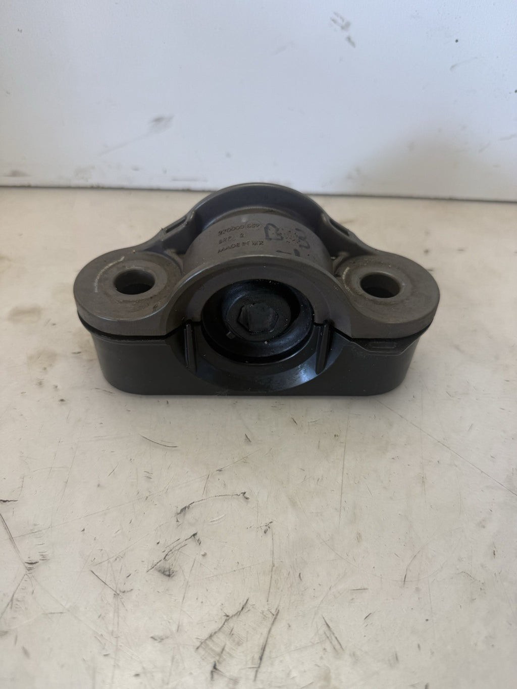 2014-2015 Sea-Doo Spark 900 OEM Engine Motor Mount Bracket Clamp Set
