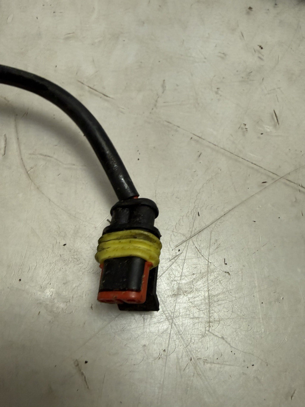 2007-2009 Polaris Switchback RMK Dragon 700 OEM Gas Fuel Injector Harness Yellow