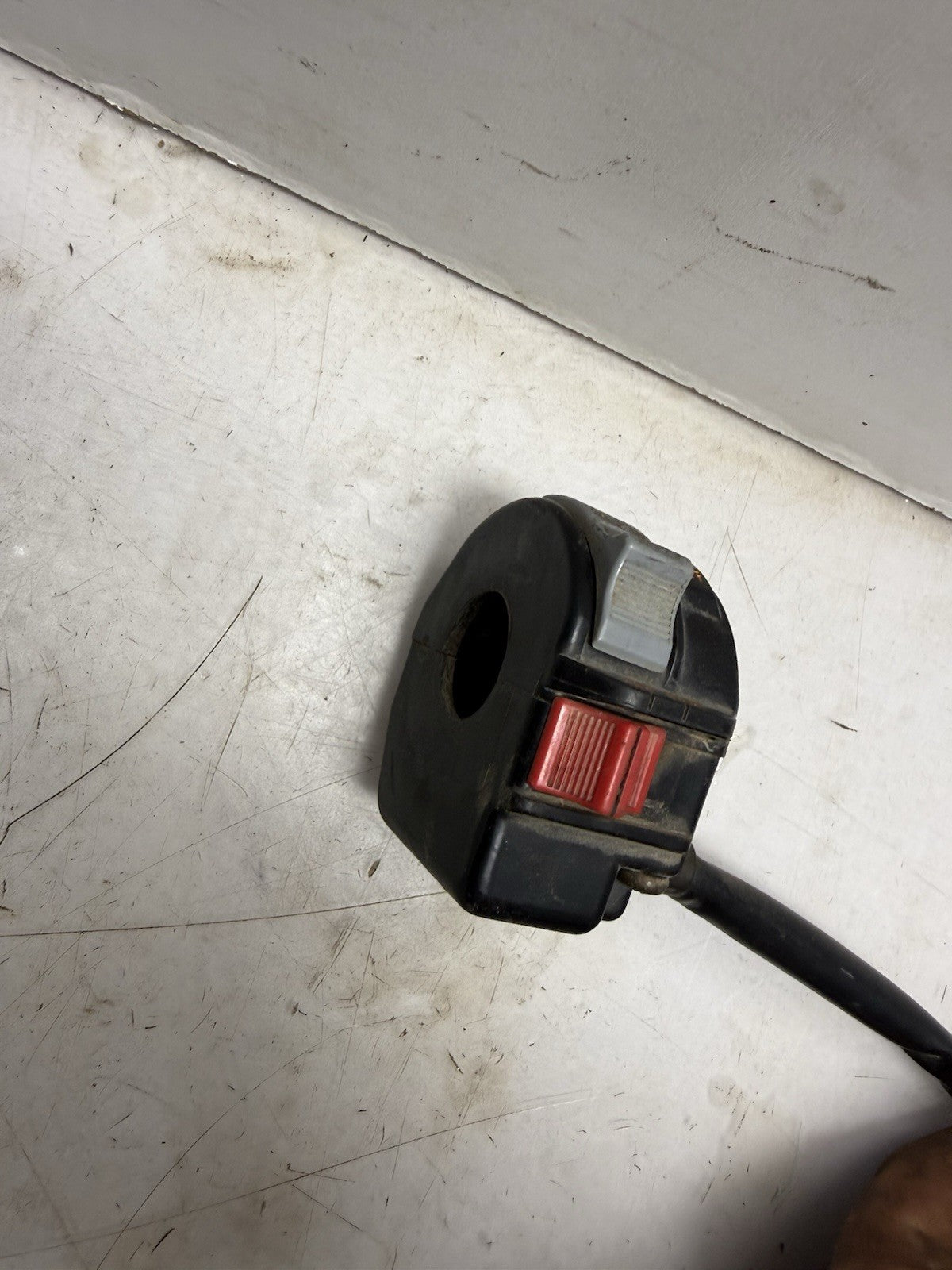 2002-2006 Yamaha Banshee OEM Handlebar Headlight On Off Engine Stop Switch