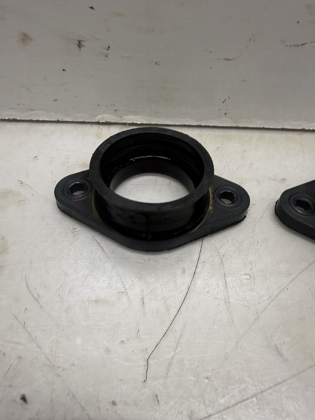 Yamaha Banshee Chariot 36-41mm Crossover Intake Billet Adapter Ass’y