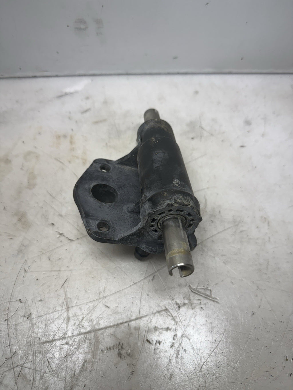 2003-2009 Sea-Doo GTX LTD / RXT 215 OEM LH Left Steering Cylinder 265000035