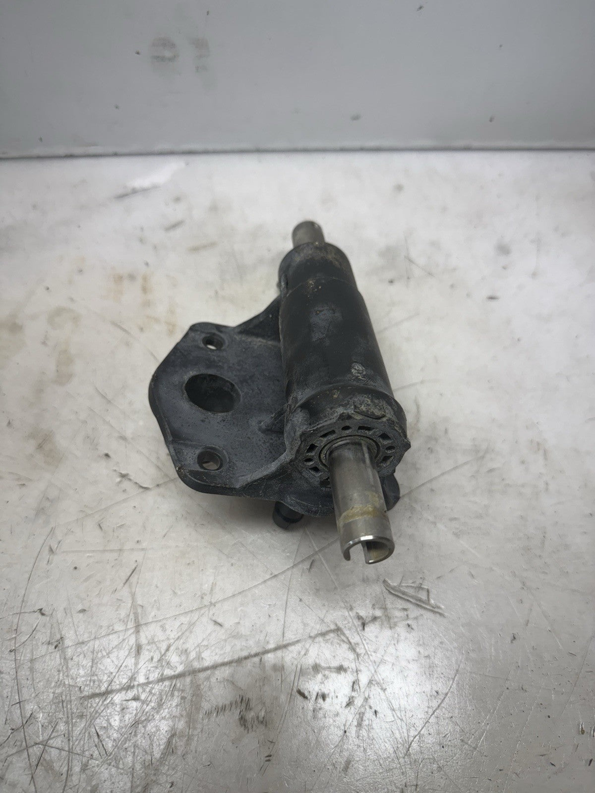 2003-2009 Sea-Doo GTX LTD / RXT 215 OEM LH Left Steering Cylinder 265000035