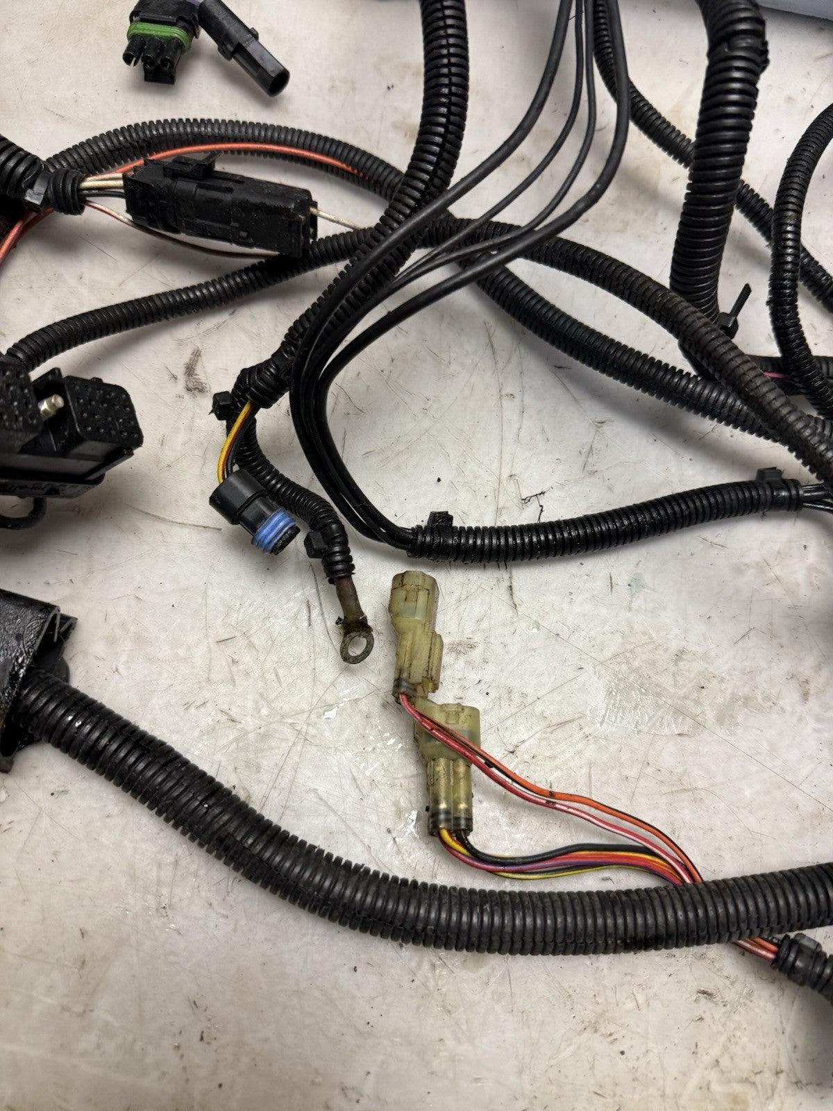 2003-2004 POLARIS MSX 140 OEM MAIN ELECTRICAL ENGINE WIRING HARNESS w/ CAPACITOR