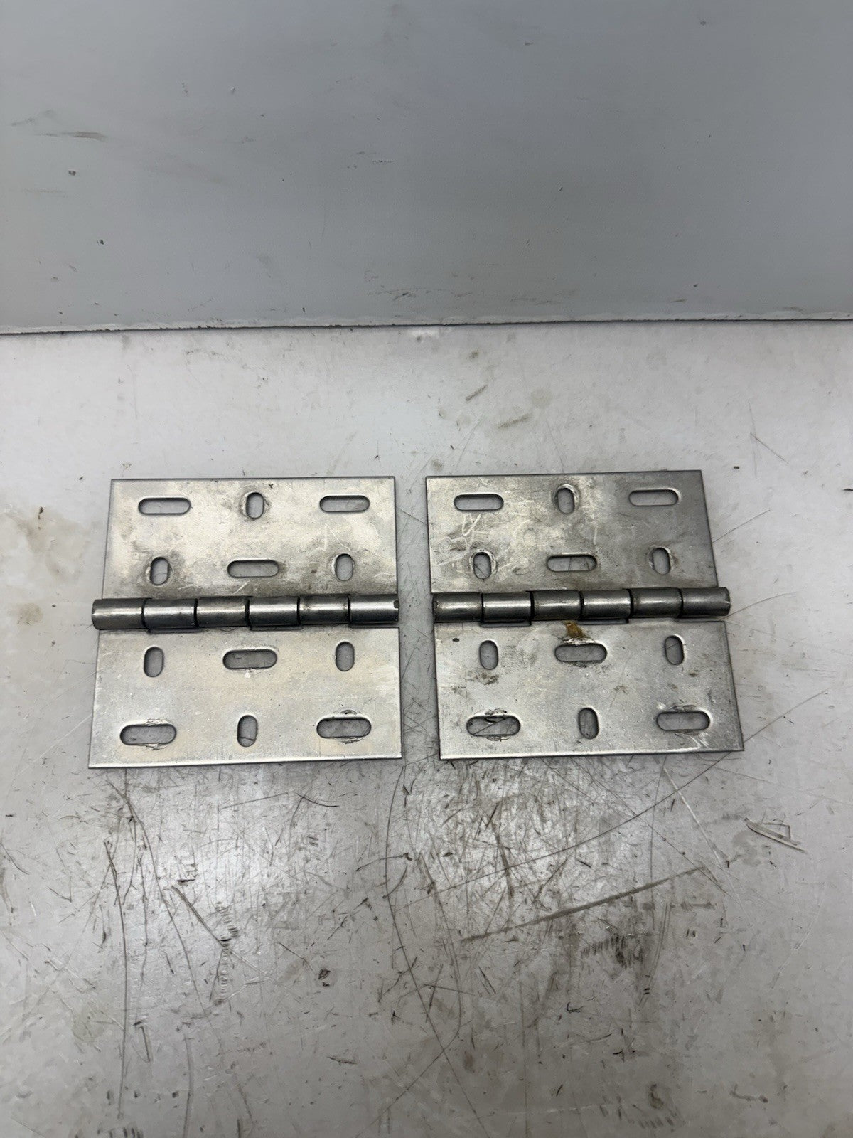 1997-1998 CHALLENGER 1800 SPEEDSTER OEM ENGINE COMPARTMENT HOOD HINGE SET