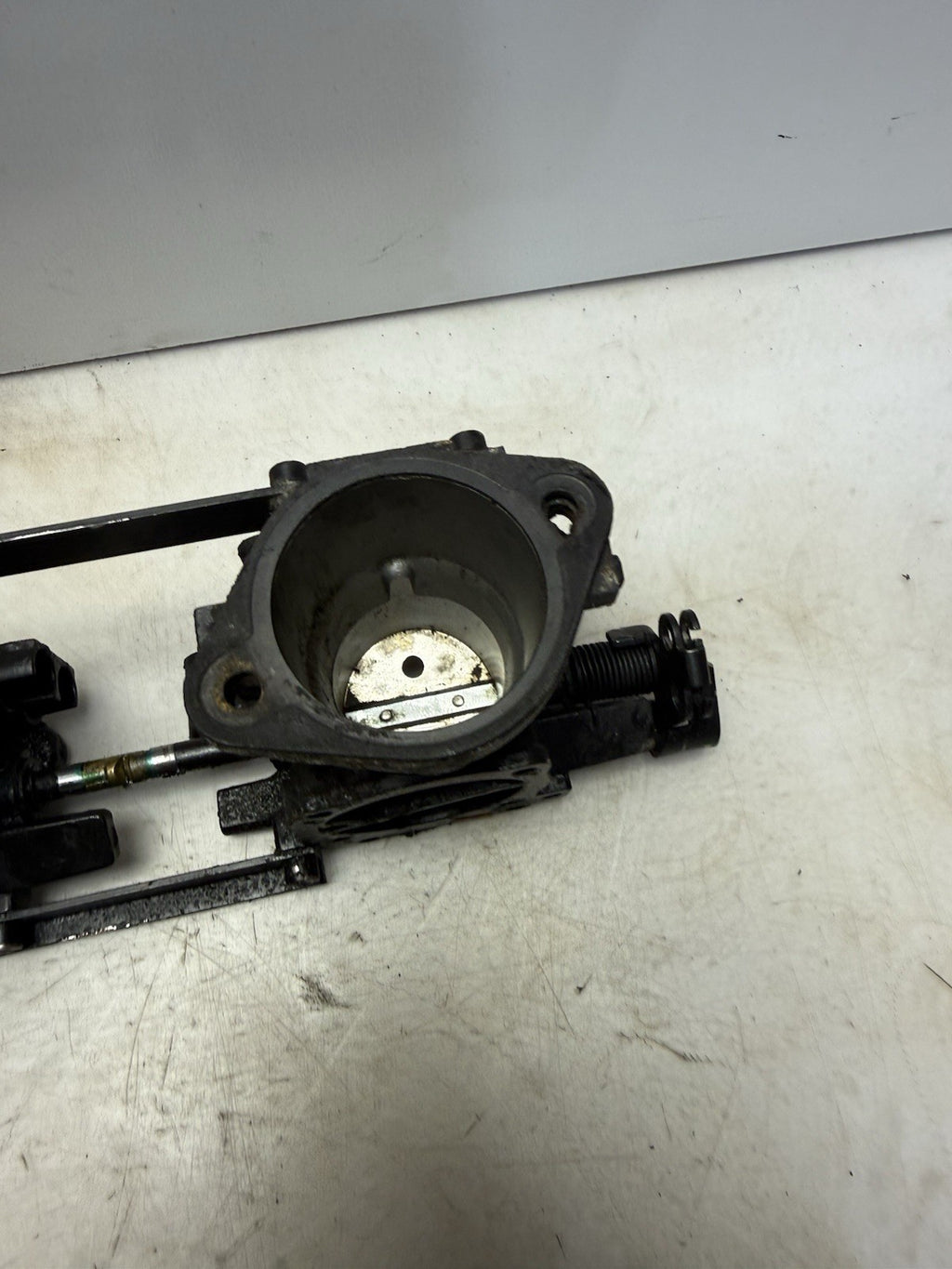 2003-2004 Polaris MSX140 OEM Intake Throttle Body Ass’y 3 Triple Barrel 1253497