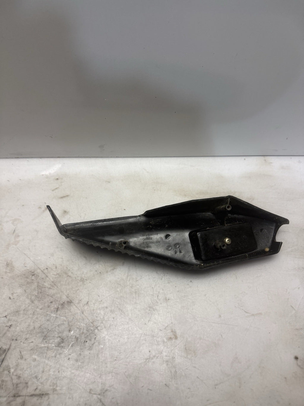 1996-2001 Ski-Doo MXZ 670	Formula 500 OEM LH Moulding Reflector