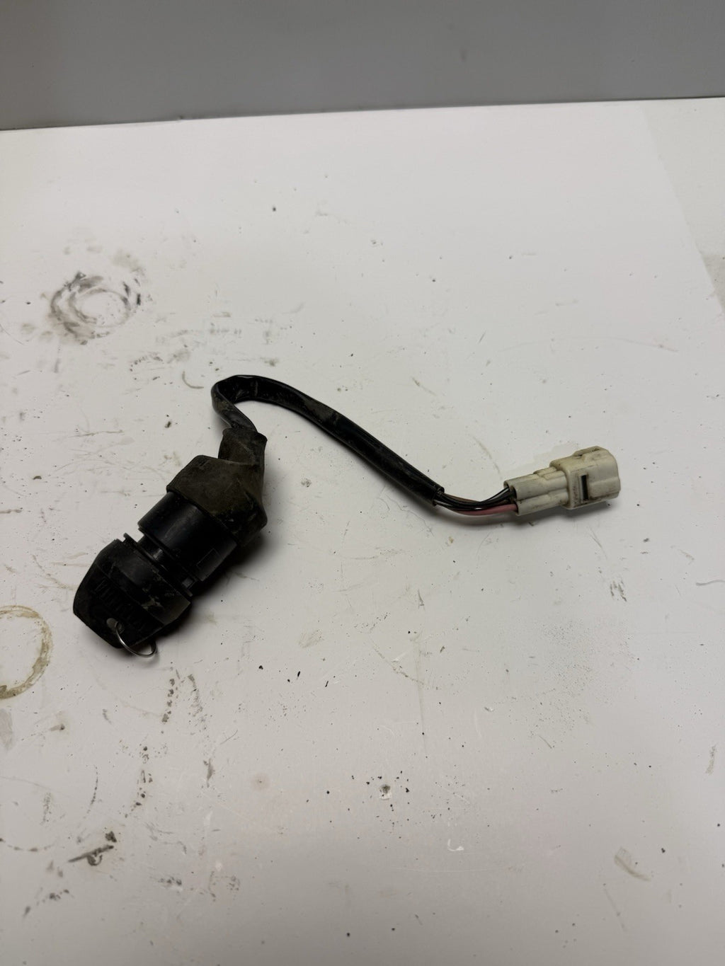 1989 YAMAHA BREEZE 125 OEM IGNITION KEY SWITCH 24W-82579-00-00