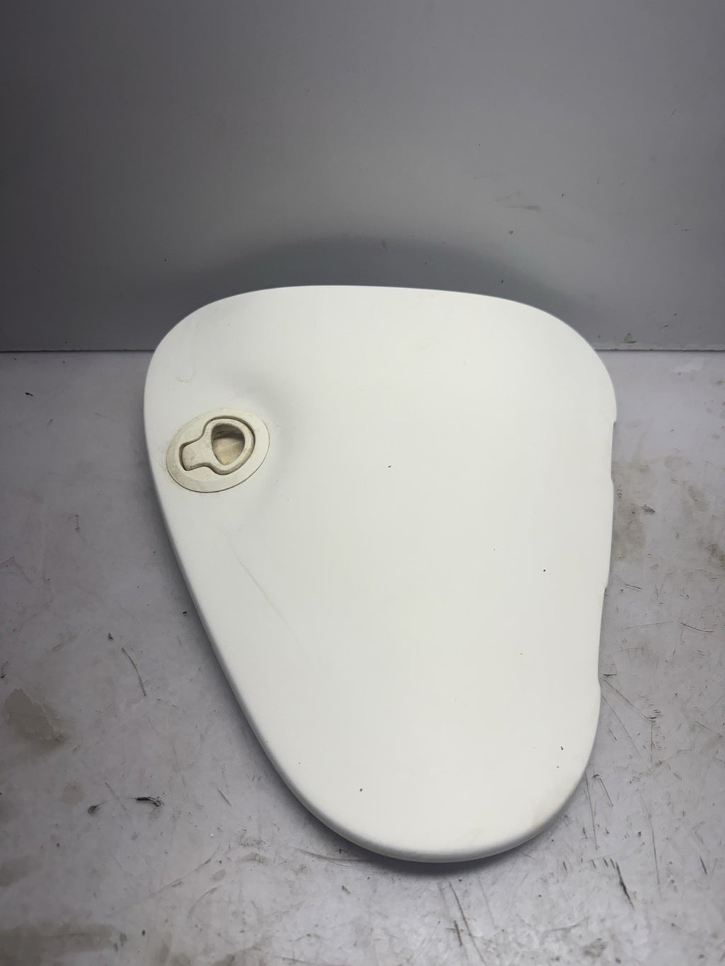 1996-2006 SEA-DOO SPORTSTER SPEEDSTER OEM FRONT STORAGE DOOR LID 204072062