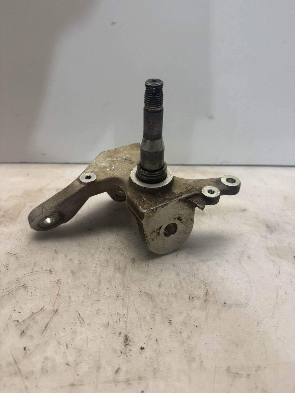 2005 Suzuki LTZ 400 OEM Front Right Spindle Hub 51230-07G20