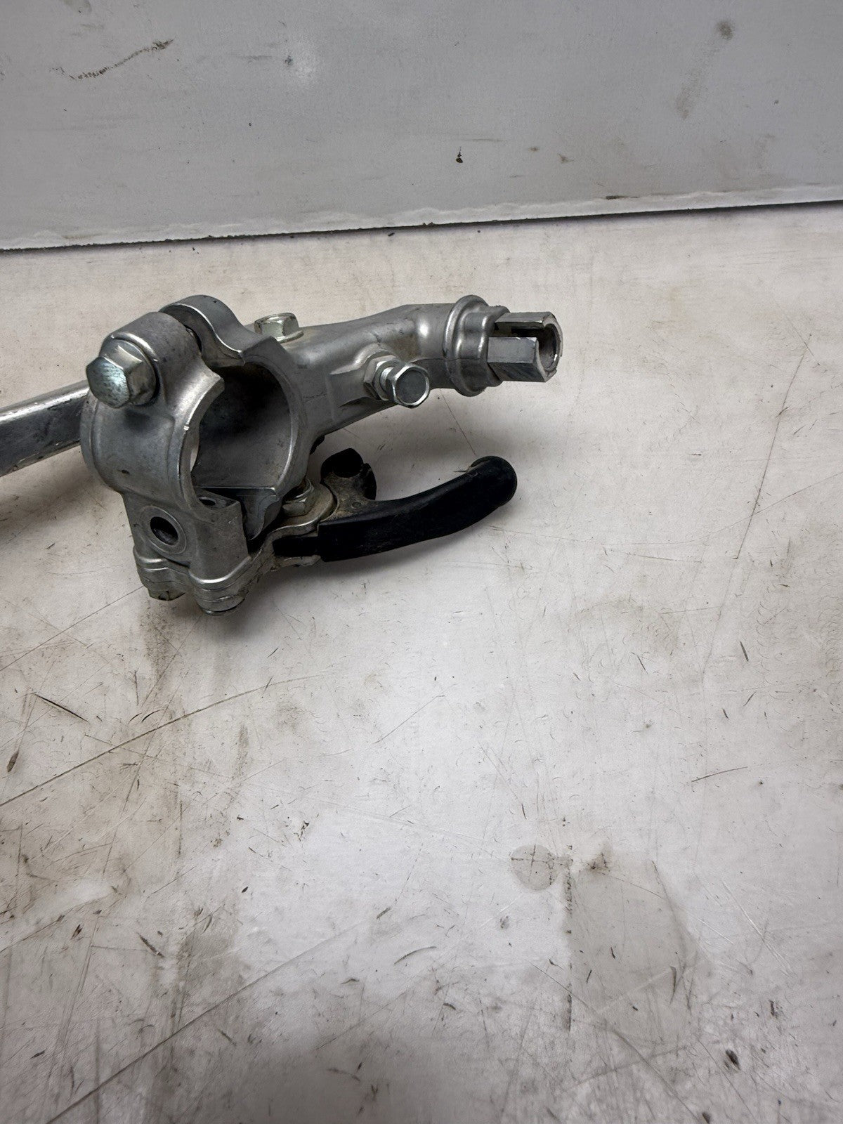 2004-2009 Honda CRF450R CRF260R OEM Clutch Lever w/ Perch