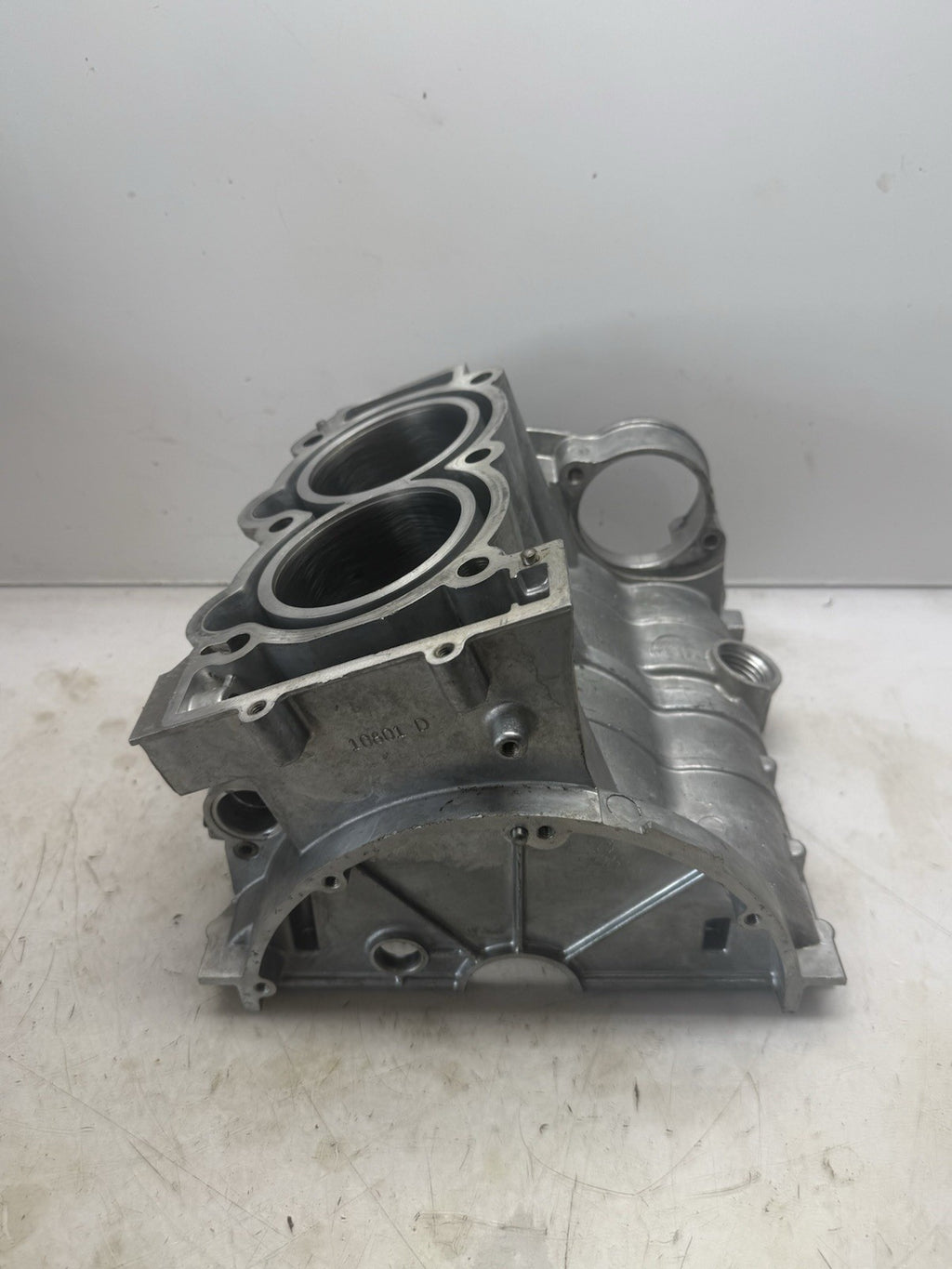 2009 Polaris Sportsman 850 XP OEM Cases Upper Lower Crankcase 2204084