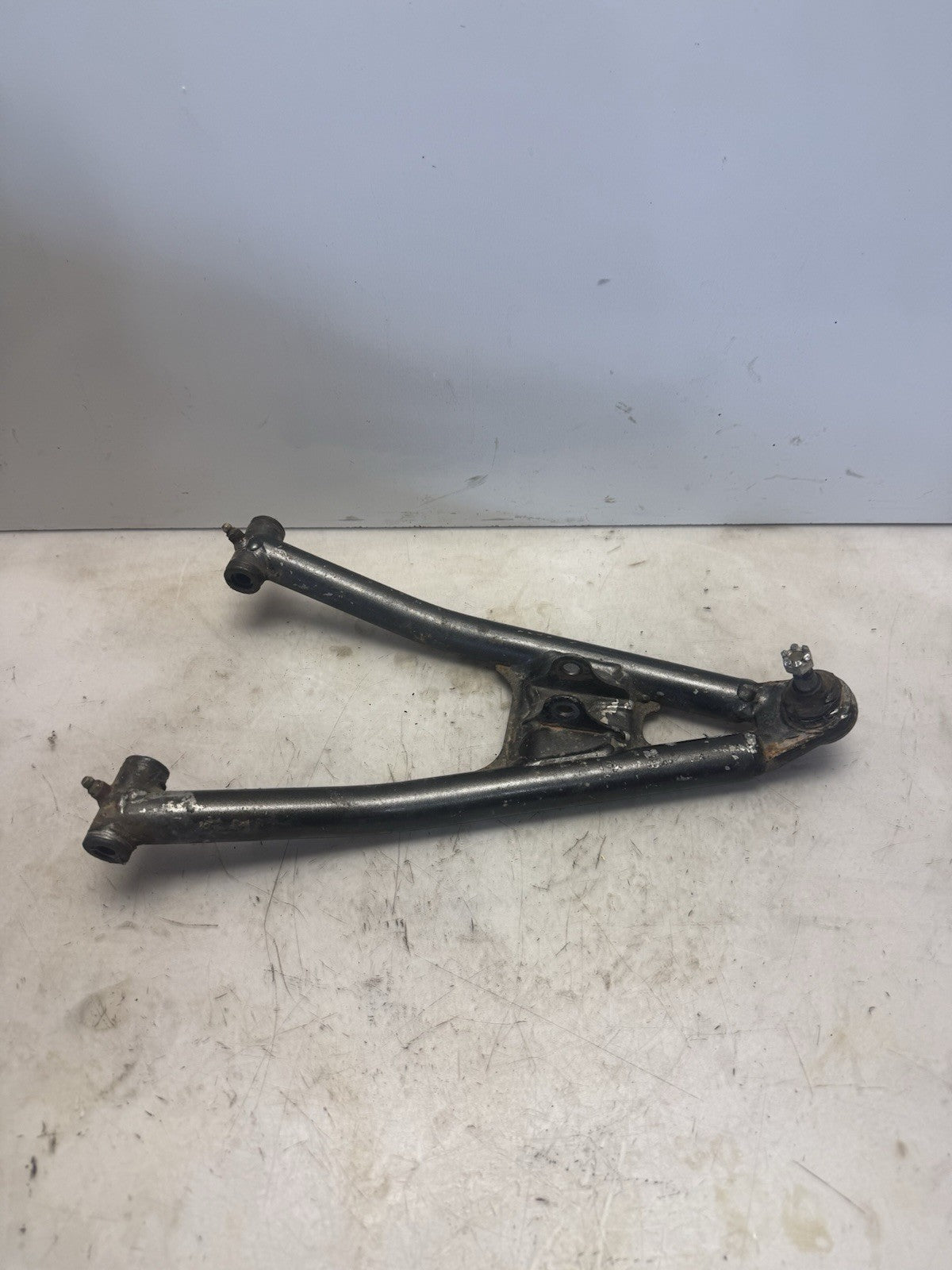 2004-2013 Yamaha YFZ450 OEM RIGHT RH LOWER CONTROL A-ARM