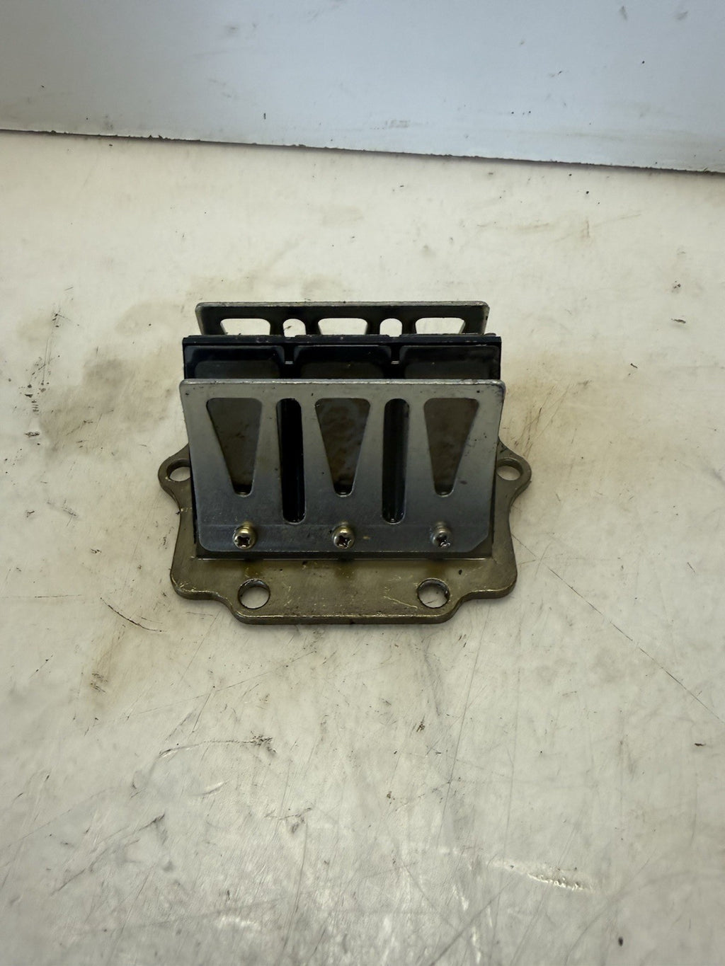 1992-1997 POLARIS SL SLX SLT 650 750 780 OEM REED VALVE ASSEMBLY & STUFFER