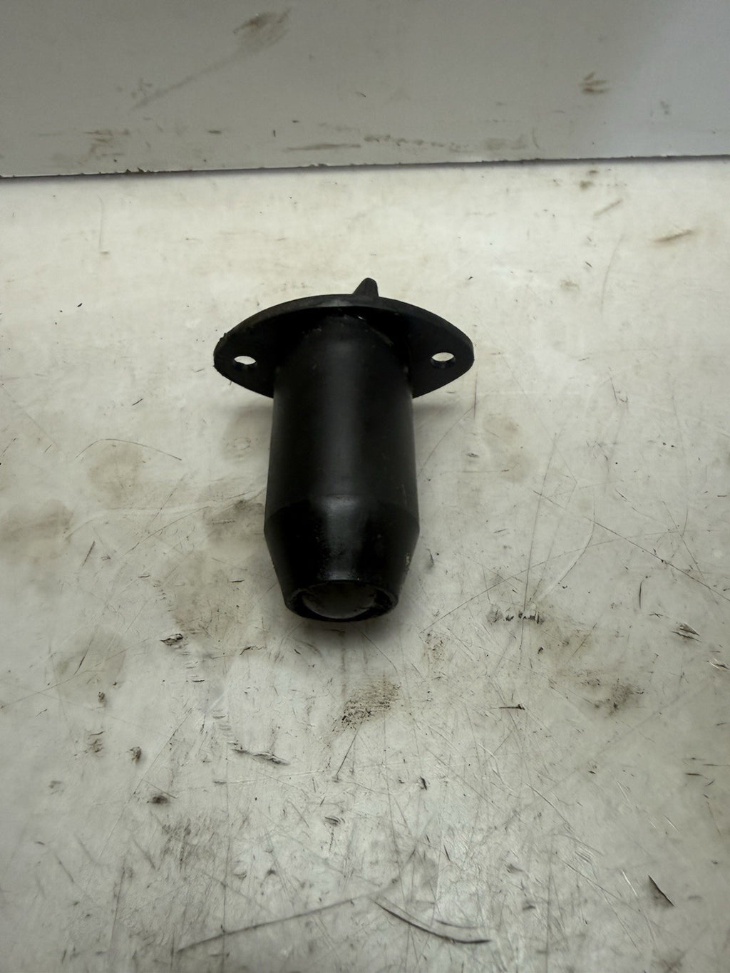 2001-2004 Sea-Doo OEM Rear Body Drain Plug Ass'y 292000685 GTX GTI RX XP