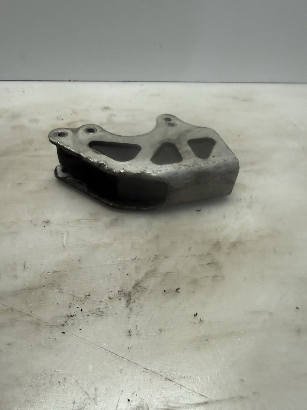 2003 OEM KTM SX85 CHAIN GUIDE W/ RETAINING PLATE