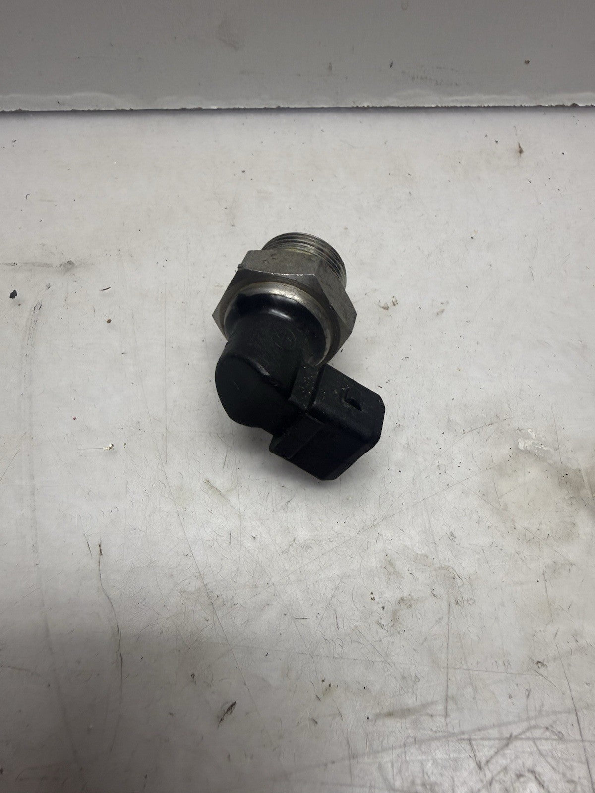 2004-2006 Sea-Doo RXP 215 OEM Oil Tank Pressure Switch 420256885 420256886