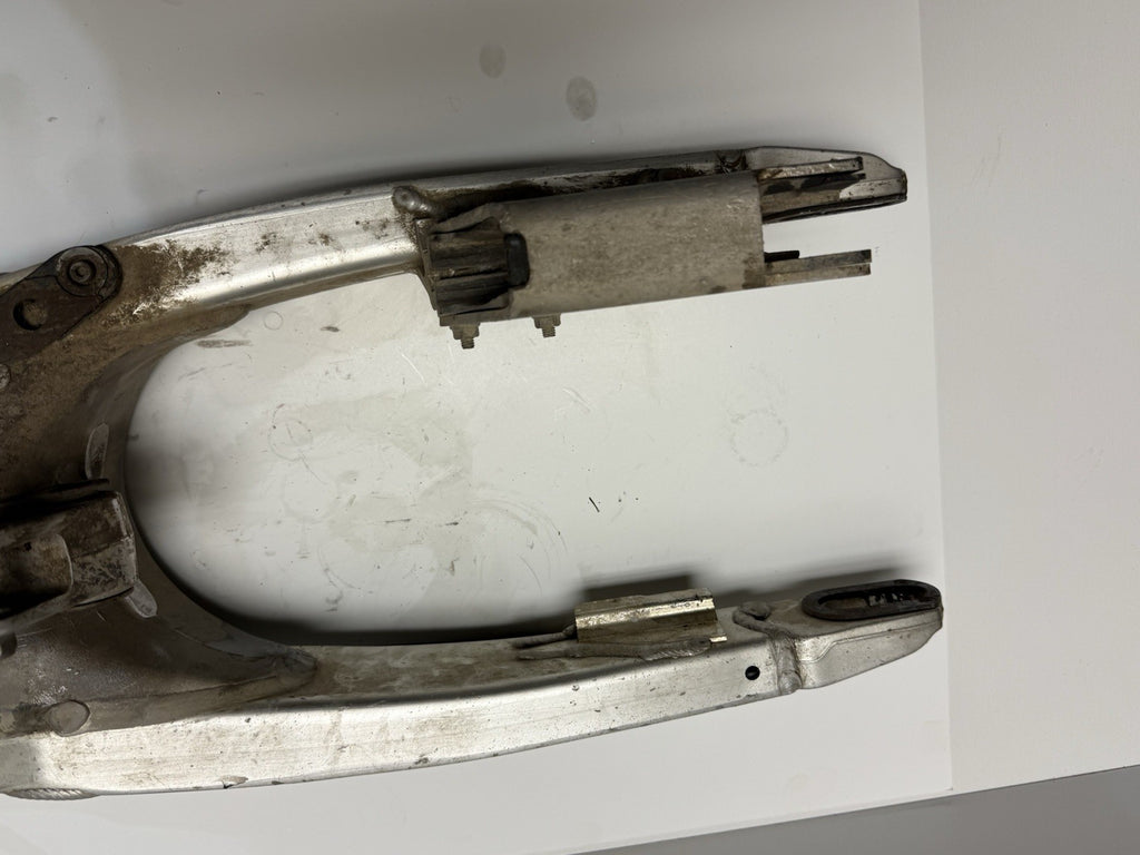 2003-2004 Yamaha YZ450F OEM Rear Suspension Swingarm 5UN-22110-00-00