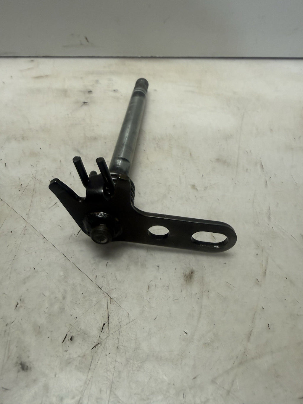 2004-2005 Yamaha YFZ450 OEM Shift Shaft Spindle 99999-03597-00