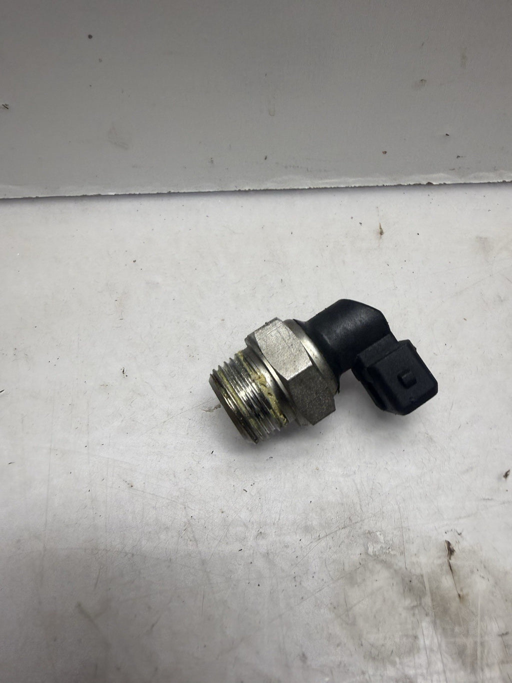 2004-2006 Sea-Doo RXP 215 OEM Oil Tank Pressure Switch 420256885 420256886