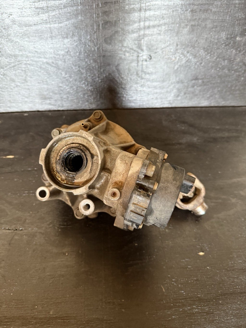 2005 Yamaha Kodiak 450 OEM Front End Differential Gear Case w/ Actuator