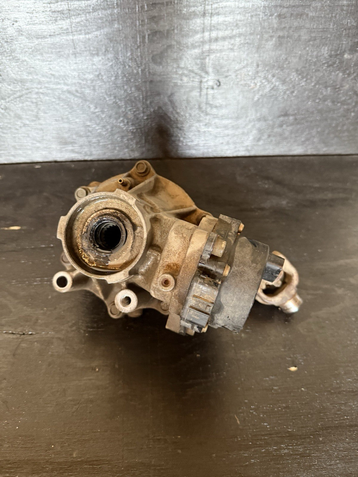 2005 Yamaha Kodiak 450 OEM Front End Differential Gear Case w/ Actuator