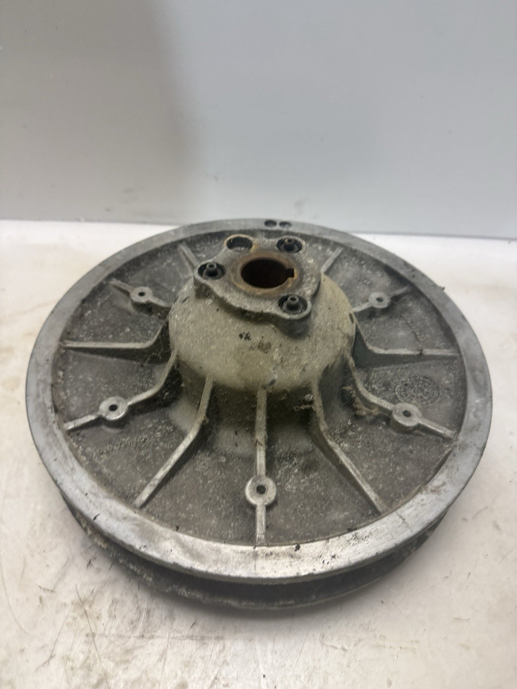 1995 Ski-Doo Formula Deluxe 500 Rotax Snowmobile OEM Secondary Driven Clutch