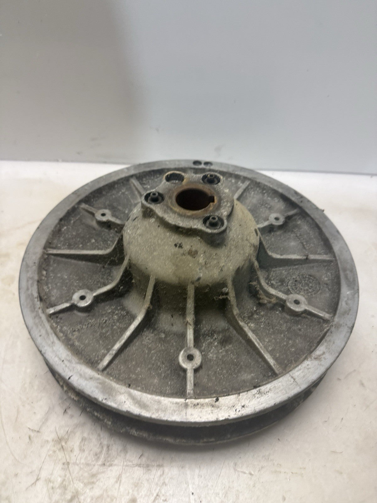 1995 Ski-Doo Formula Deluxe 500 Rotax Snowmobile OEM Secondary Driven Clutch