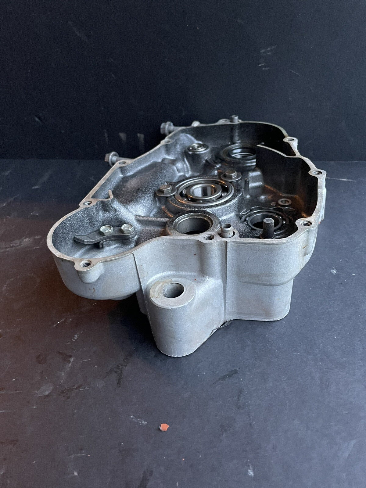 1986 Kawasaki KX500 OEM Engine Left Hand Side Crankcase Half 14001-5207