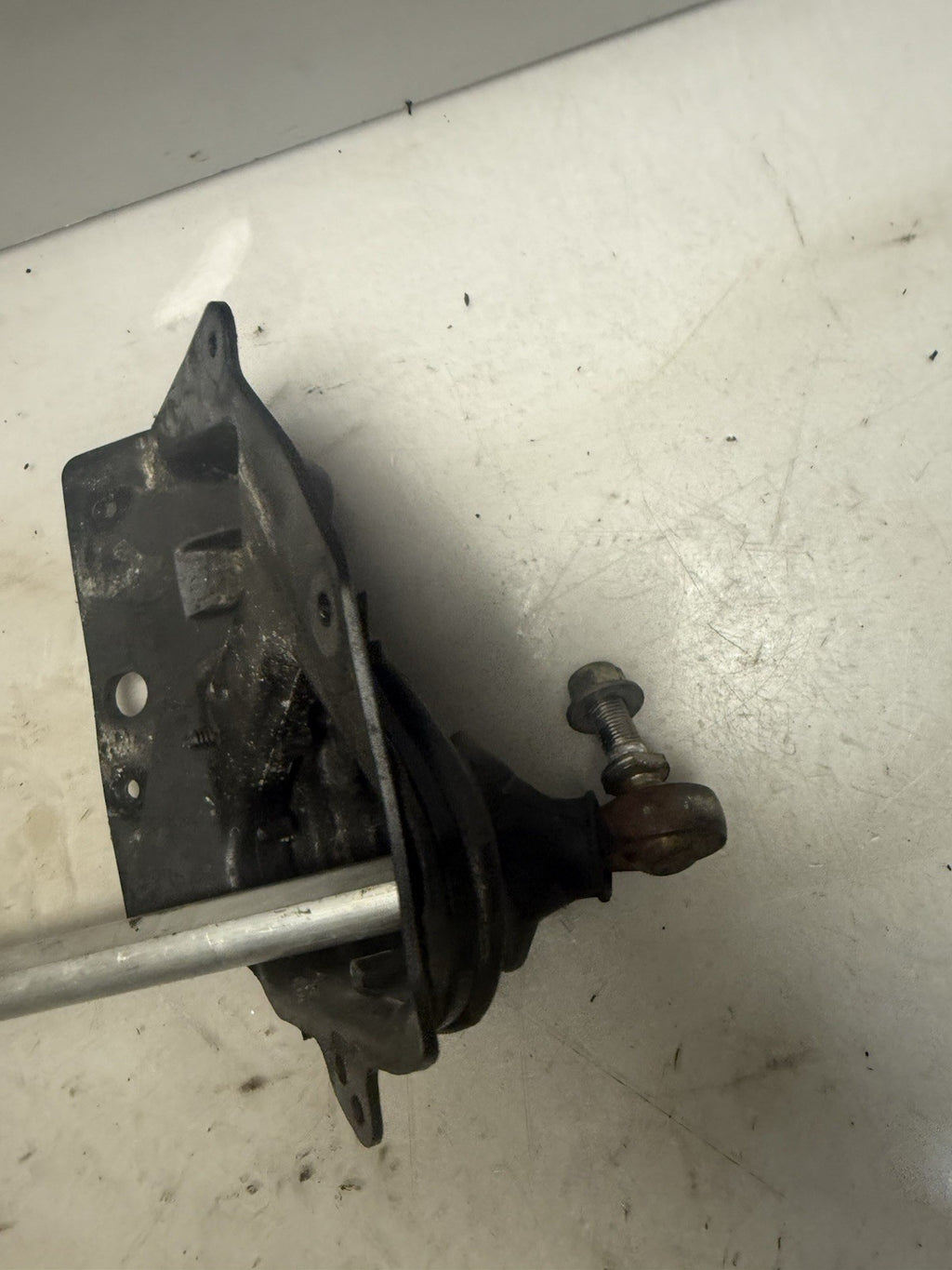 2006-2011 Polaris RMK Dragon OEM Steering Relay Tie Rod w/ Right Cover & Boot