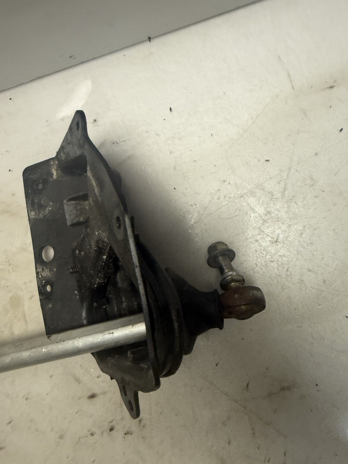 2006-2011 Polaris RMK Dragon OEM Steering Relay Tie Rod w/ Right Cover & Boot